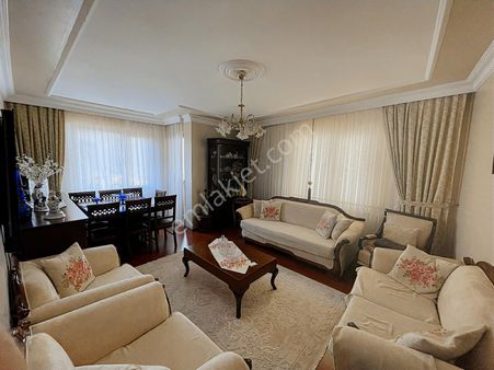 Aydınevler Mahellesinde 4+2 Satılık Eşyalı Lüks Dublex Daire