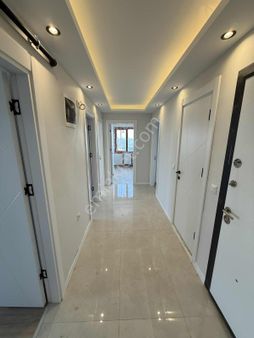 Mahmutbey - Güneşli / 3+1 101 M² Kullanışlı / Revan Park Sitesi