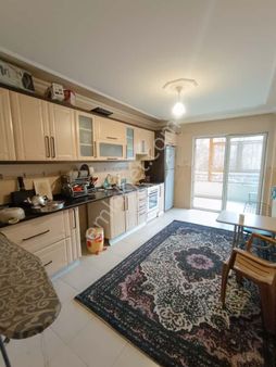 Babacandan Ulubatlı'da Doğalgazlı-parkeli-asansörlü 4+1 Daire