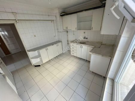 Pınarbaşı Mh De 3+1 Ara Katta Ön Cephe Daire