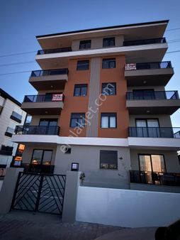 V.karşıyakada Mükemmel Konum Daire Yüksek Kredili 2+1