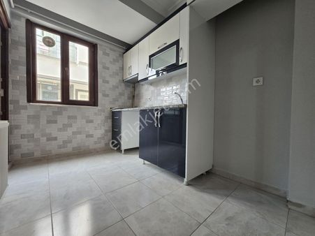 Meydan Mevkisinde Merkezı Yerde Kiralık 2+1 Asansörlu Daire