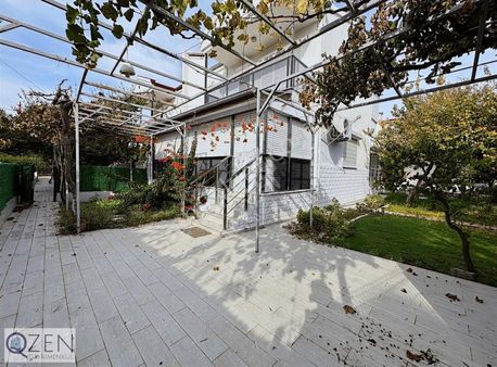 Qzen' Den Denize Yürüme Mesafesinde Kış Bahçeli Yazlık