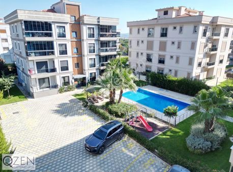 Qzen'den Havuzlu Site İçerisinde 3 Cepheli 145 M² 3+1