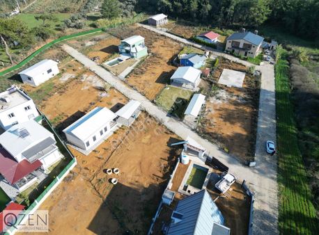 Q'zen Den Ataköy De Ana Cadde De 591 M2 Tapulu Son 3 Hisse