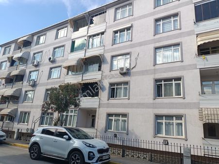 Körfez Mimarsinan Mahallesi Öğretmenler Sitesinde 2+1 Arakat