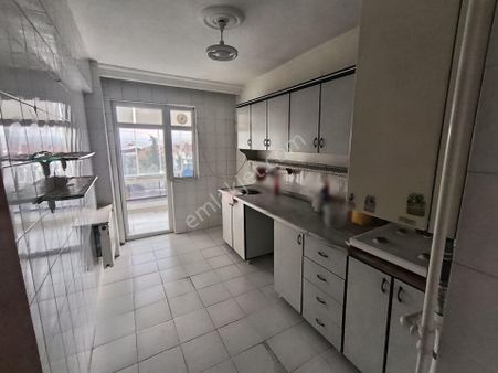 Y.mahalle Çarşı Mah. Katta Çift Balkonlu 3+1 Satılık Daire