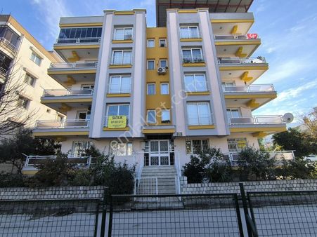 Kaçmaz Emlaktan Hürriyet Mahallesinde Park Karşısı