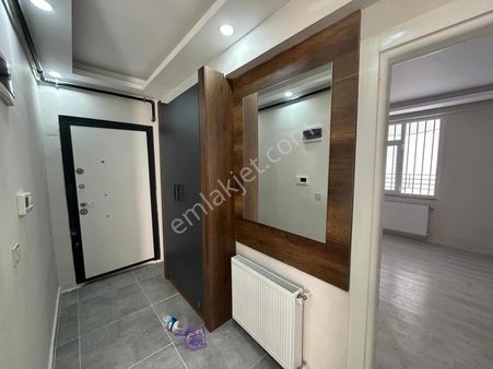 Karaköprü Doğukent'te 2+1 Giriş Kat