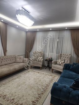 Mç Emlak'tan Osmanlı Mah'sınde 3+1 Satılık Daire 3. Ara Katta