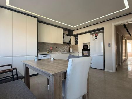 Binyapı'dan Kayhan Tüp Geçt Çıkışı Eski Yol Üzeri 3+1 Lüks Daire