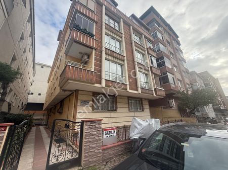 Barış'tan Tepeüstü Merkezde Uygun Fiyata Satılık 3+1 Daire