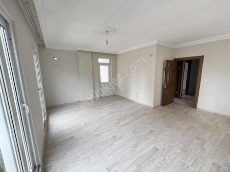 Emek Mah. Kepez Belediye Yakını Kiralık 2+1 Ayrı Mutfak - Balkon