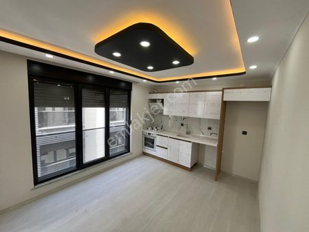 Akçay Köşem Emlaktan Merkezde Sıfır Daire