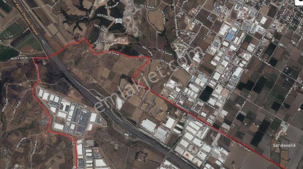 İzmir Torbalı Pancarlı’da Merkezi Konumda 8.000 M² Tarla