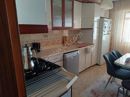 Malazgirt Mh Site İçinde 3+1 Bağımsız Ara Katta Asansörlü Daire