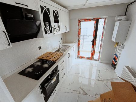 Çankaya Maltepe'de Anıttepe Mevki Sıfır Binada Ön Cephe 2+1