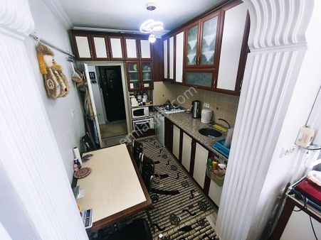 Demetevler De Kerkük Cadde Üzeri Bağdat Cadde Yakını Satlık 2+1