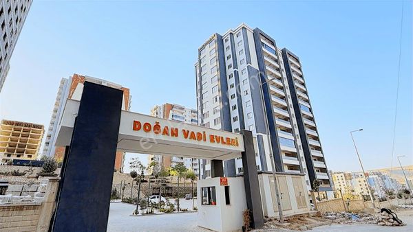 Hastane Arkası Özdoğan Sitesi Çok Acil Satılık 4+1 Lüks Daire
