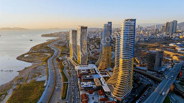 İstmarina Kiralık 2+1 Full Eşyalı Geniş Teras Deniz Manzaralı