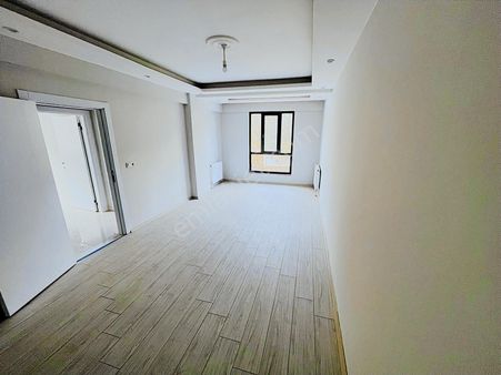 Remax Land'ten Gaziosman Paşa Mah.de Kiralık 3+1 Daire