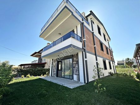 Ayanoğlun'dan Denize Yakın Müstakil Yaşam Alanlı 3+1 Sıfır Villa