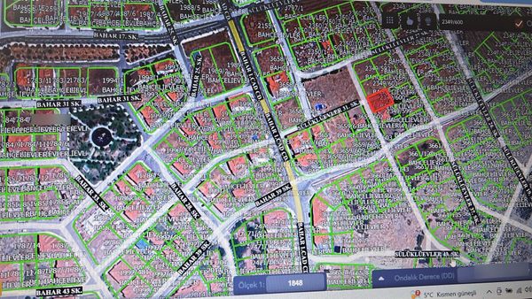 Arkadaş Emlaktan Bahçelievler Civarında Satılık Arsa 3.500.000 Tl