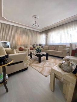 Atatürk Bulvarı Üzeri 3+1 Ara Kat Doğalgaz Isıtmalı Asansörlü Masrafsız Daire