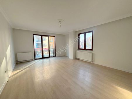 Mertcan'dan Dumlupınar Mah. İskanlı Teraslı 3+1 Daire