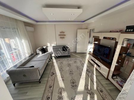 *yüksek Kredili İskanlı V.karşıyaka'da 2+1 100m2 Çift Balkonlu
