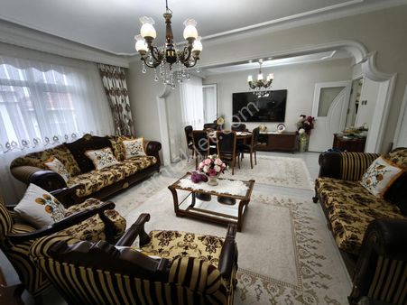 Rami Cuma Mah.merkezi Konumda 4+2 225 M² Tadilatlı Dublex Daire