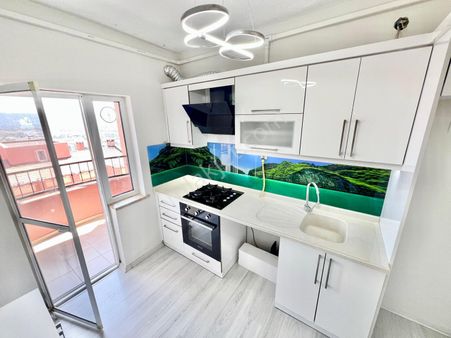 ꧁ay Emlaktan꧂edremit Toki Konutlarında Kombili Ön Cephe Arakat Asansörlü Satılık 2+1 Lüks Daire