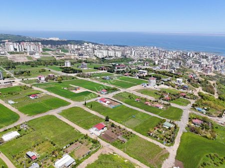 14 Adet 1+1 Çıkan Deniz Manzaralı Arsa Büyükoyumca