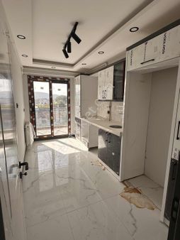 Merkez Gayrimenkulden Satılık Ara Kat 2+1