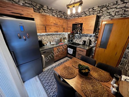 ꧁ay Emlaktan꧂akçay Merkezde Denize 300 Mt Ön Cephe Arakat İçi Komple Yapılı Satılık 2+1 Lüks Daire