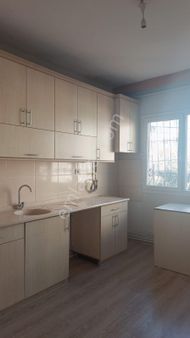 Bornova İnönü Mah. 3+1 Doğalgazlı Kiralık Daire