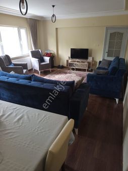 Kartal Uğurmumcu'da Dönüşüme Uygun Arakatta Satılık 3+1 Daire