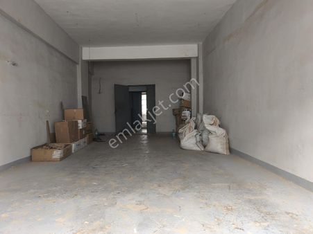 Bayrampaşa Uluyol Caddesi Üzerinde 1. Kat 60 M2 Ofisi İmalathane