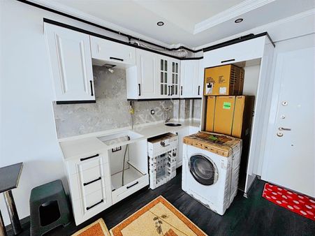 Asil Emlak'tan Muradiye'de 1+1 Eşyalı Kiralık Daire