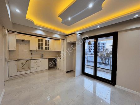 Asil Emlak'tan Muradiye Mah'sinde 2+1 Satılık Daire