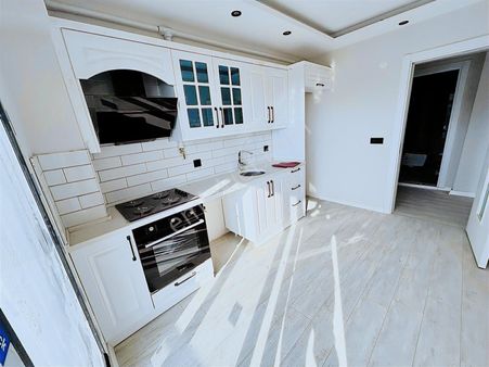 Asil Emlak'tn Muradiye Mh'sinde Site İçresinde 3+1 Satılık Daire