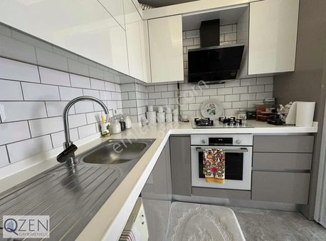 Qzen Gayrimenkulden Merkezi Konumda 2+1 Daire