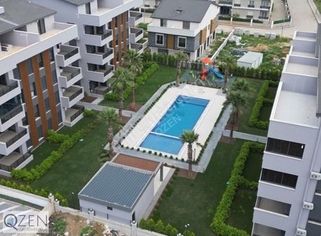 Q'zen Den Havuzlu Site İçerisinde 240 M2 4+1 Dublex Daireler