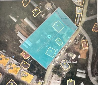 Çekmeköy Raşadiye Cadde Üzeri Satılık 537 M2 Villa İmarlı Arsa