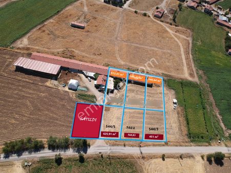 İlbey / Şuhut Merkez Taşlıca Mahallesinde Satılık Arsalar