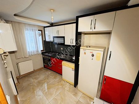 Şeref Emlak Satılık Muhteşem Kullanışlı Daire