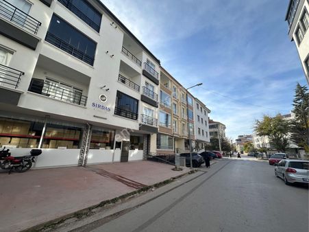 Taşpazar Mah.sancılı Baba Camii Civ.kat:2 De Adansörlü Komple Eşyalı Balkonlu 118m2