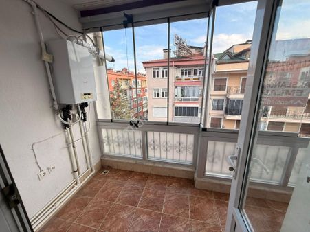 Burdur Arslanbye Emlaktan Merkezde Satılık 3+1 Daire