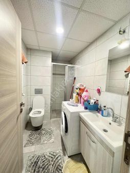 Çalhan Gayrımenkulden Güneş Evlerinde 2+1 Ayrı Mutfaklı Arakat