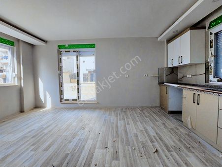 Habibler Mahallesinde Yüksek Giriş Kat 2+1 80m² Sıfır Daire